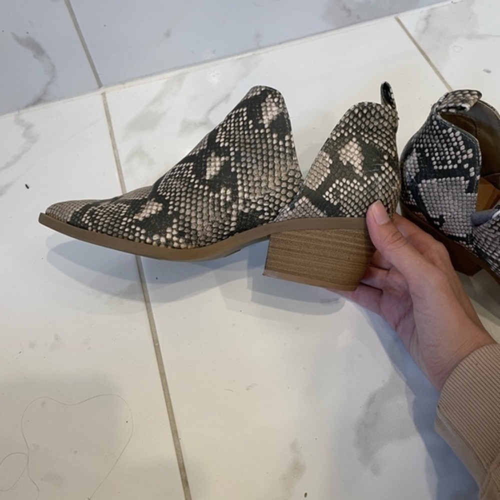 Universal Thread | Neutral Colour Snake Print Booties With Small Wedge Heel - Picture 14 of 16